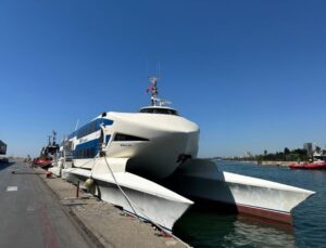 Girne – Taşucu Seferinde Alabora Olan Gemi Gündemde: Katamaran Nedir, Özellikleri Nelerdir?
