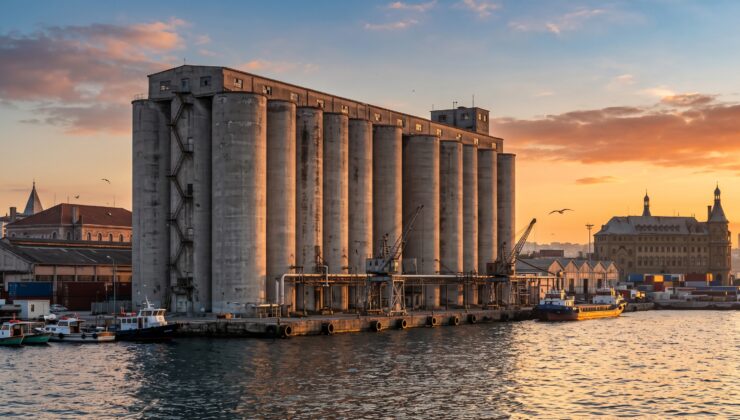 Her gün yanından geçtiğimiz o devasa beton: Haydarpaşa Siloları